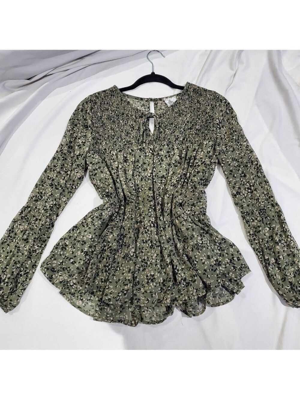 Sweet Grey Green Leopard Print Peplum Blouse Medium